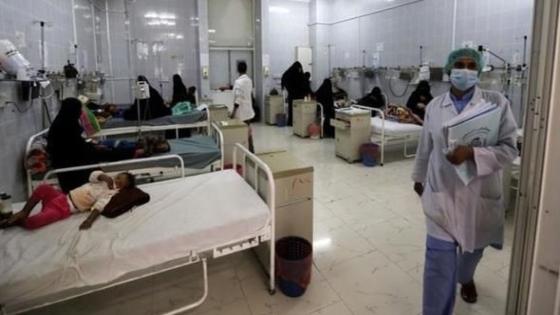 اليمن يُعاني.. نفاذ اسطوانات الأكسجين تزامنًا مع ارتفاع منحنى إصابات كورونا