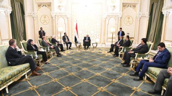 مباحثات أممية أمريكية مع رئيس اليمن حول المبادرة السعودية