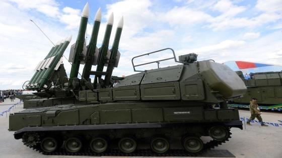 روسيا تنقل منظومات صواريخ دفاعية إلى سوريا لحماية طائراتها