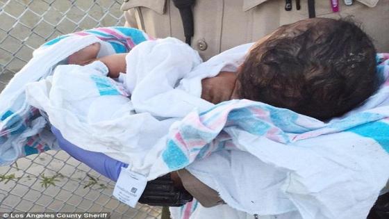 طفلة على قيد الحياة مدفونة تحت الأنقاض بالقرب من نهر كاليفورنيا