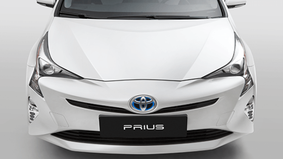 سعر سيارة تويوتا بريوس 2016 Prius من عبداللطيف جميل